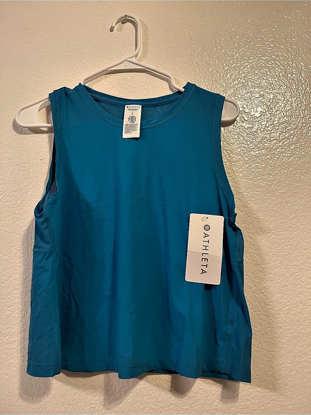 Athleta Ultimate Muscle Tank Muscle Tank in Blue Size Small NWT